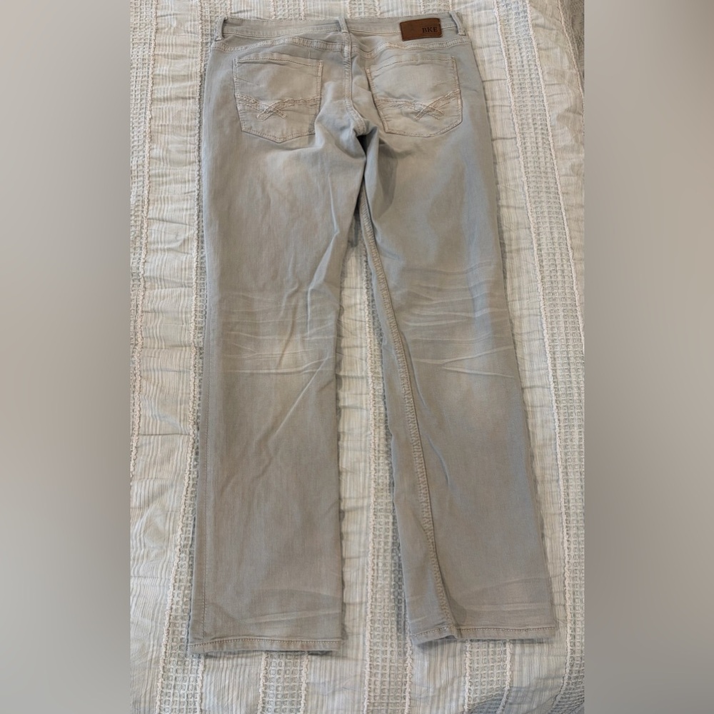BKE Men’s Straight Jeans in Light Gray